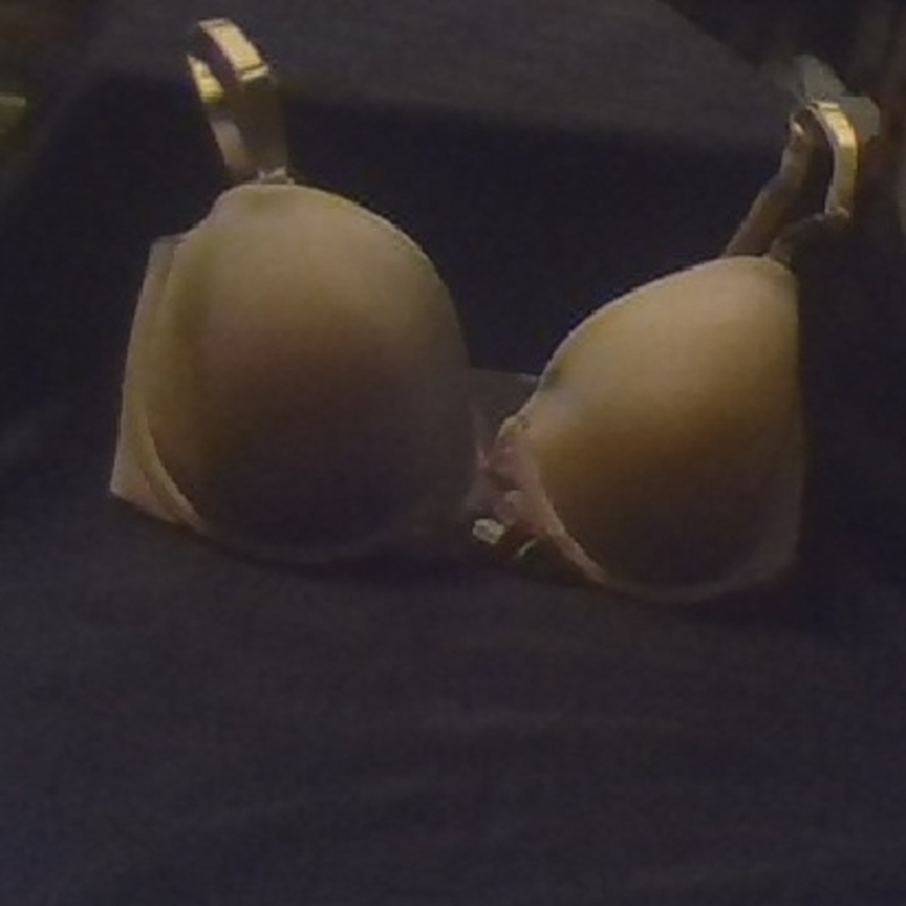 Victoria's Secret Tan Full Coverage Bra with Adjustable Straps